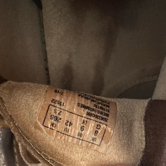 Clark’s Wallabees men’s size 9 brown tan main image 8